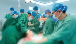 我院成功抢救一超高龄双胎妊娠稀有血型孕妇