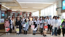 我院顺利完成外国留学生临床见习工作