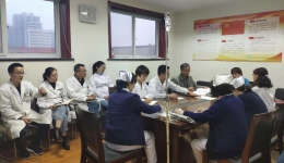 康复党支部召开主题党日活动