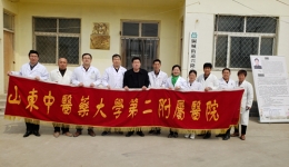 我院专家赴东阿县兴隆屯村开展义诊