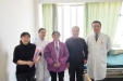 骨二科“铁汉”为“女神”柔情