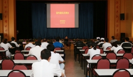 医院召开宣传通讯员培训班