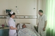 我院成功为一位78岁老人完成肠粘连松解加坏死小肠切除手术
