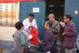 我院泺源铁路社区卫生服务站与科技街居委会联合举办“全民健康生活方式日”咨询宣传活动