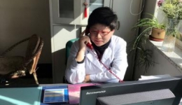 新年愿望心解读--_我院心理专家为中小学生开展心理热线咨询