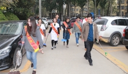 喜迎党代会 团员青年大扫除