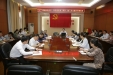商庆新为离退休党总支和学生党支部讲专题党课