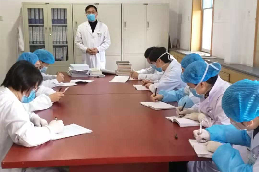 【检验科】积极做好工作人员对新型冠状病毒防护工作