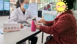 我院开展2025年世界卫生日服务百姓义诊活动