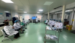 筑牢院感防线 守护医患安全——感染性疾病科开展穿脱防护服应急演练培训活动