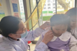 耳穴巧按压 明眸伴成长——东郊社区卫生服务站开启家庭医生签约模式下青少年近视预防新实践