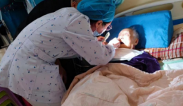 个性化家庭医生签约  特殊群体足不出户享诊疗