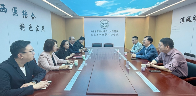 《中国中医药报》社领导莅临我院指导工作