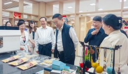我院“社区中医生活化”文创产品亮相省级学术盛会获好评