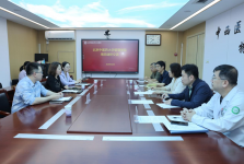 访企拓岗促就业  校院携手共发展——北京中医药大学管理学院来医院调研交流
